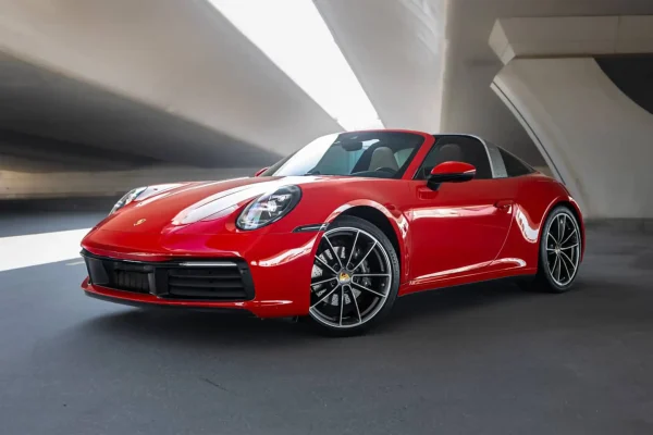 RENT Porsche 911 TARGA