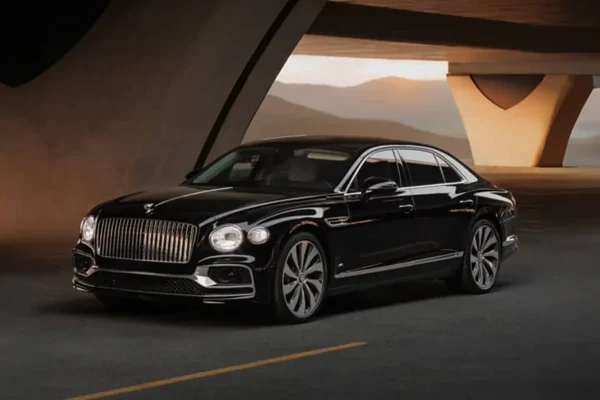 Rent Bentley Flying Spur Dubai