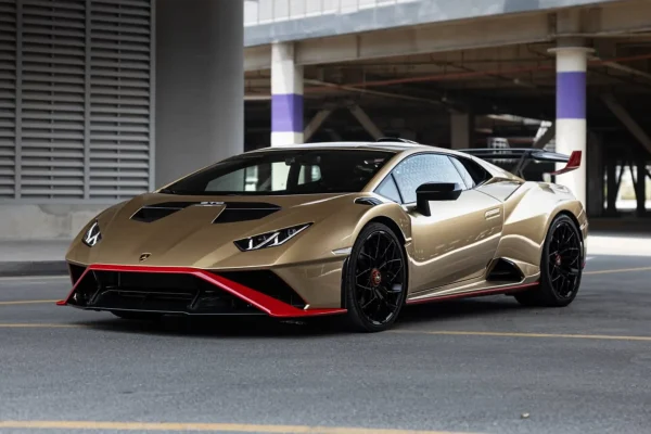 Rent Lamborghini STO