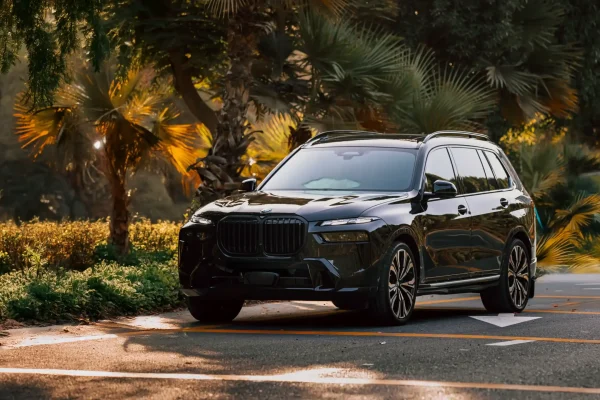 rent bmw x7 dubai 1