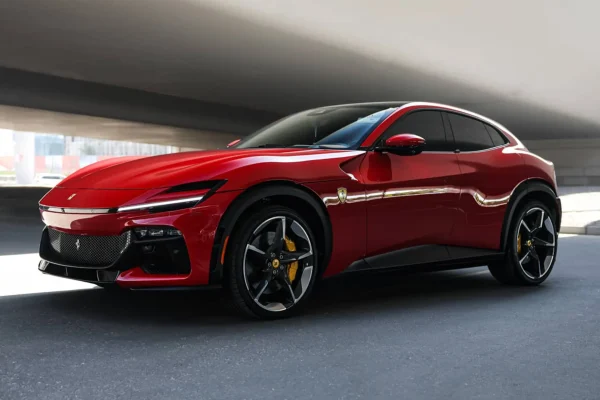 rent ferrari purosangue